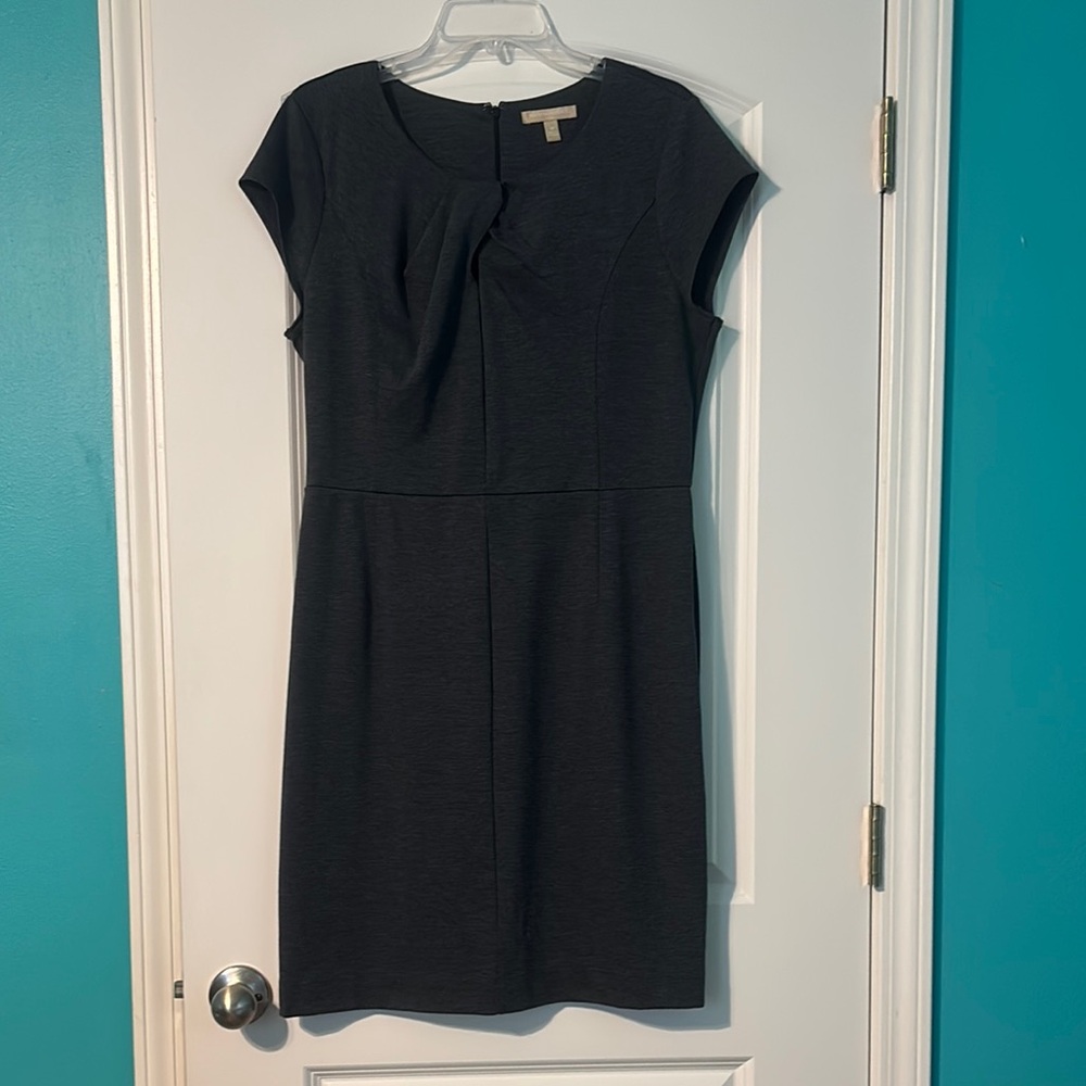 Banana Republic Black Sheath Dress Cap Sleeve Crew Neck